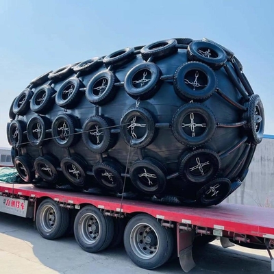 50KPa 80KPa Yokohama Pneumatic Fender cao su với chuỗi và lưới lốp xe