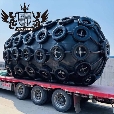 ISO 17357 Tiêu chuẩn 50kPa/80kPa Yokohama cao su Fender với lốp và chuỗi Marine Floating Fender