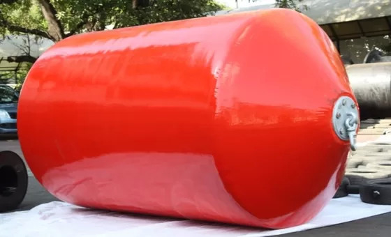 Chứng chỉ CCS Màu sắc tùy chỉnh EVA Foam Fill Fender cho thuyền và bến tàu