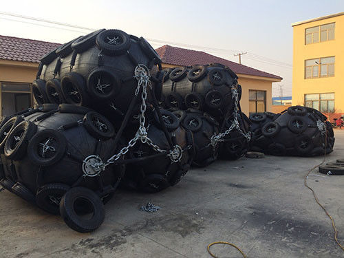Cao su tự nhiên Yokohama Pneumatic Fender 50kpa 80kpa 2,0m * 3,5m Cho bến tàu