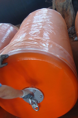 Polyurea Elastomer Polyurethane Marine Foam Lấp đầy cao su Fender cho thuyền và bến tàu