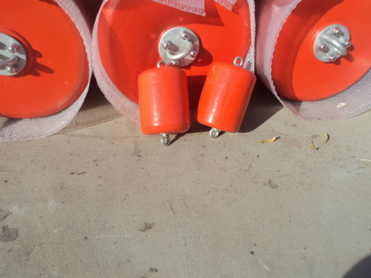 Polyurea Elastomer Polyurethane Marine Foam Lấp đầy cao su Fender cho thuyền và bến tàu