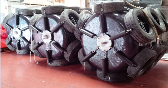 Sản xuất Polyurethane EVA bọt đầy máy móc cho thuyền và du thuyền được sử dụng cho tàu đến tàu
