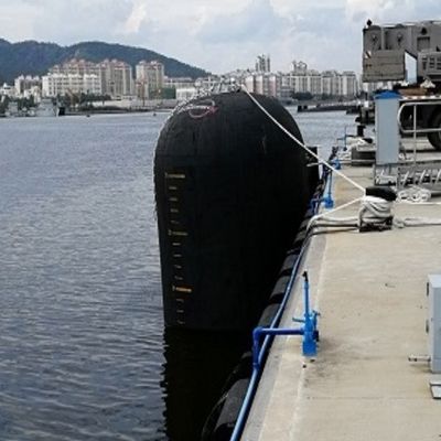 Tấm chắn cao su khí nén bơm hơi thẳng đứng tùy chỉnh