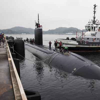 Tấm chắn bùn nổi dưới nước Tàu ngầm Tấm chắn cao su khí nén