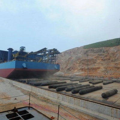 Tàu hạ thủy Túi lăn cao su tự nhiên Túi khí tàu biển bơm hơi